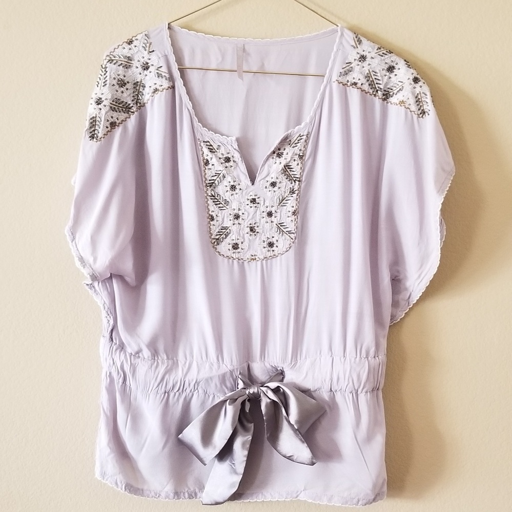 A'GACI Beaded/Embroidered Gray Blouse Sz Small